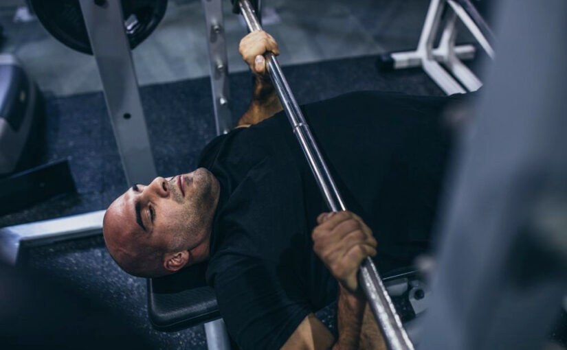 Decline Bench Press: What It is and How to Use It